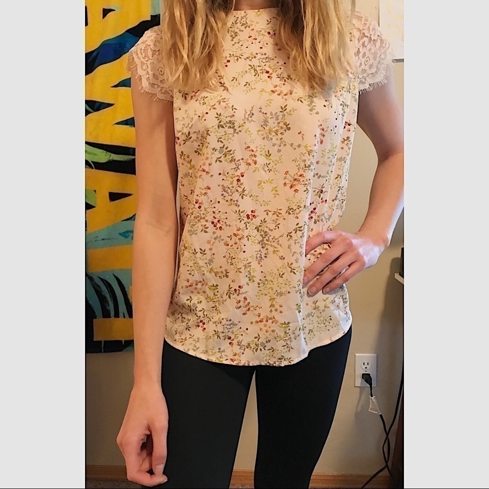 𝅺floral Pink Lace Cap Sleeve Top | XS